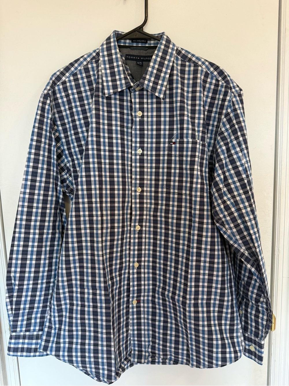 Tommy Hilfiger Men's Blue Plaid Button-Down Shirt XL